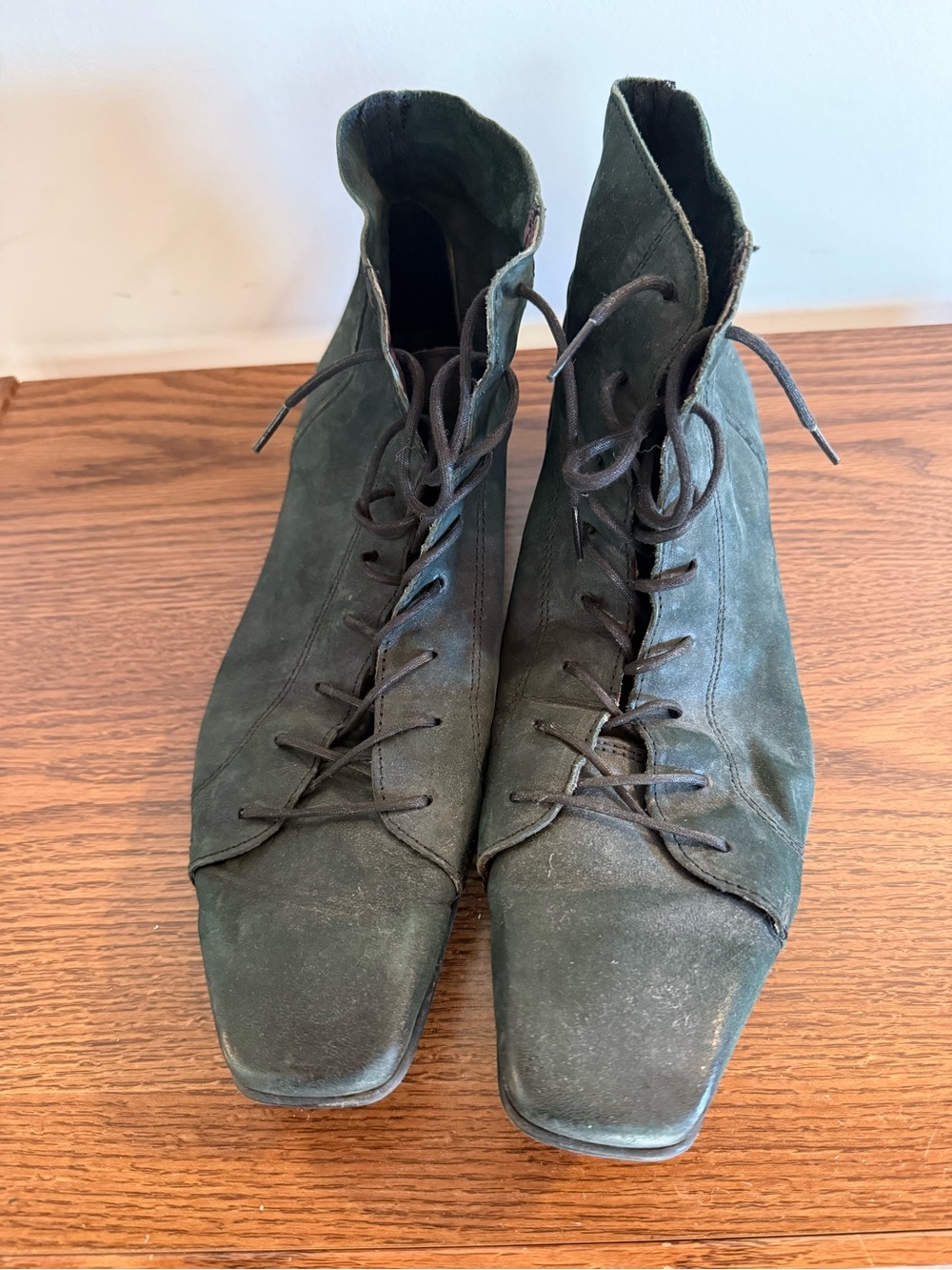 Men’s Green Suede John Fluevog Boots 10
